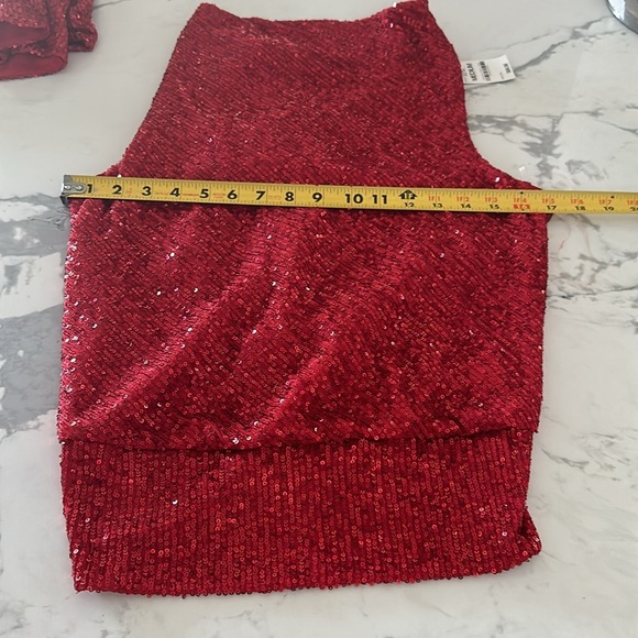 INC red sleeveless sequin top NWT size medium - Picture 5 of 5